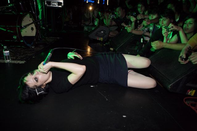 crystalcastles