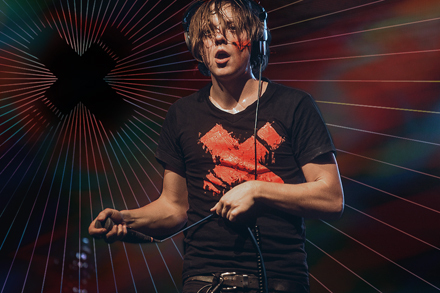 Bonnaroo 2014: Day 1 (Feat. Robert DeLong, ZZ Ward, Banks) 2 robert delong bonnaroo