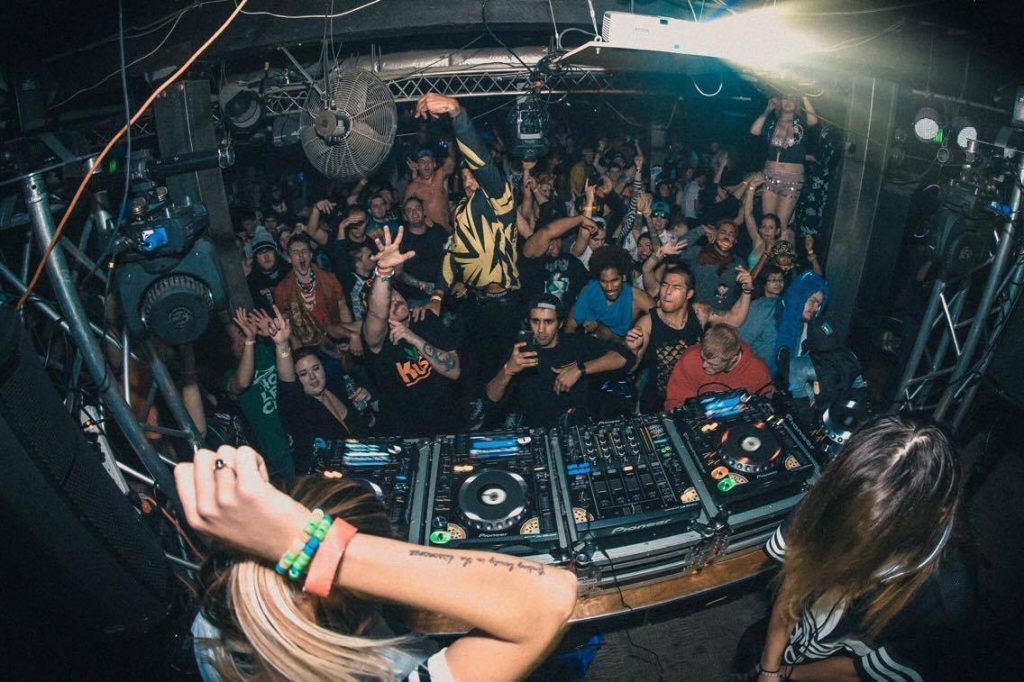 GYPZ live
