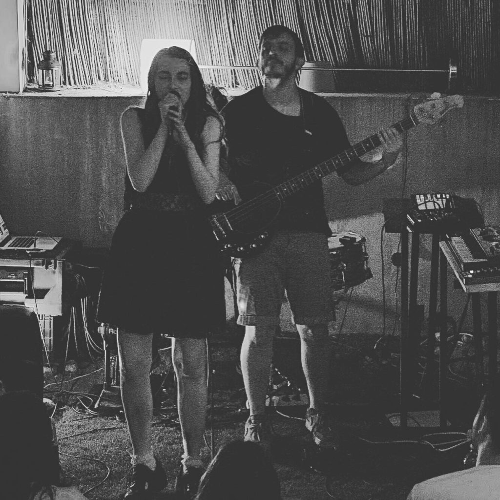 Fafa Galoure, Lara Snow & TRISHES live @ Sofar Sounds Tel Aviv 11 1a065683 8ba9 4e9d 9eff 41b6881ffdf2