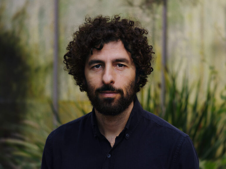 José González