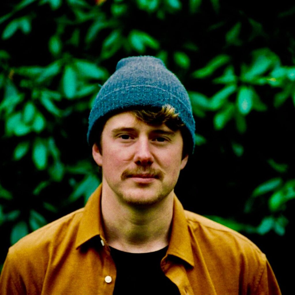 Cougar Microbes Selects: Indie/Rock September 2021 2 R.D.Macnab