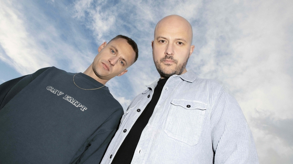 Transcending Expectations: Overmono's Debut Album 'Good Lies’ 2 OVERMONO BY ELLIOT MORGAN