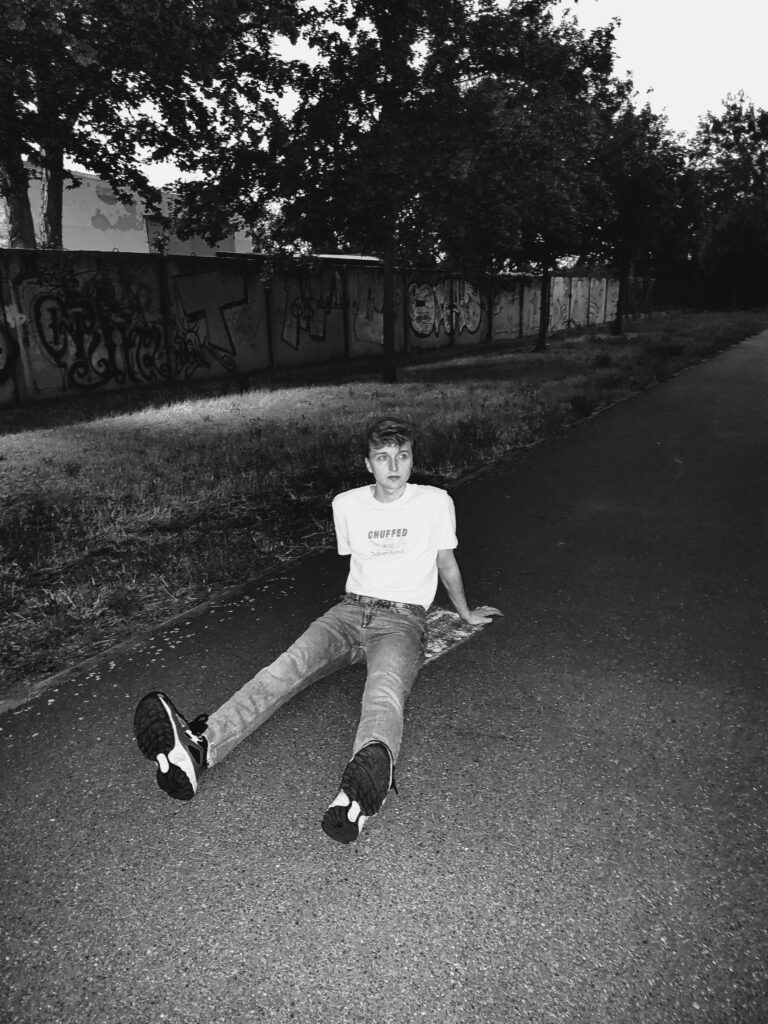 Cougar Microbes Selects: Electronic September 2023 2 Patryk Kania