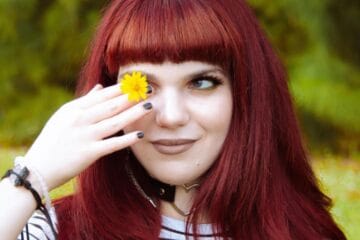 avtumne Foreign green eyes e1706788805107