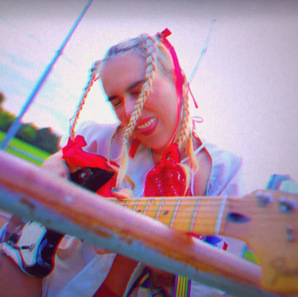 Weekend Videos: SUUNCAAT - "Salad Years" 1 Suuncaat promo photo