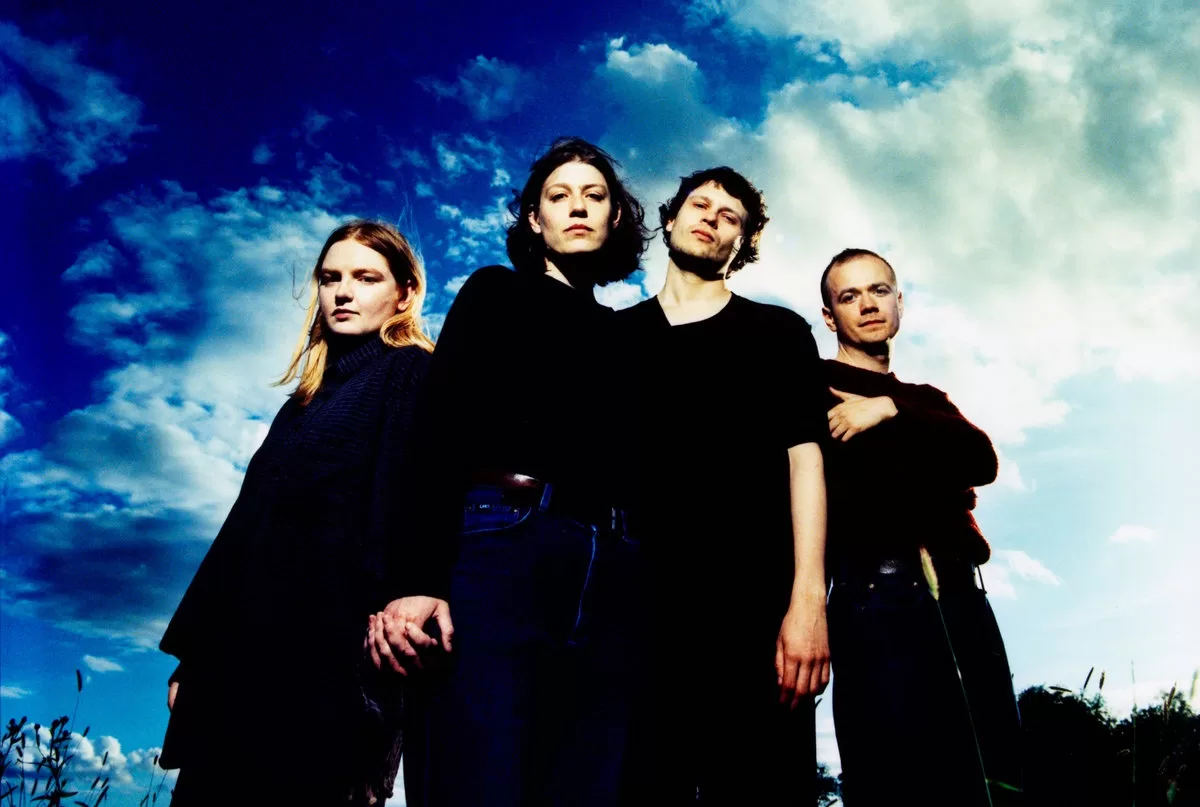 Porridge Radio Sign Off With The Machine Starts To Sing, And It Stings 2 Porridge Radio Promo Photo