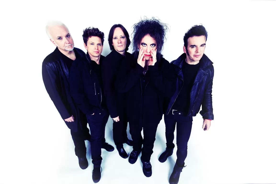 The Cure Prove Their Darkness Only Deepens on Songs Of A Lost World 2 csm The Cure c Andy Vella 1 ee91327e5b