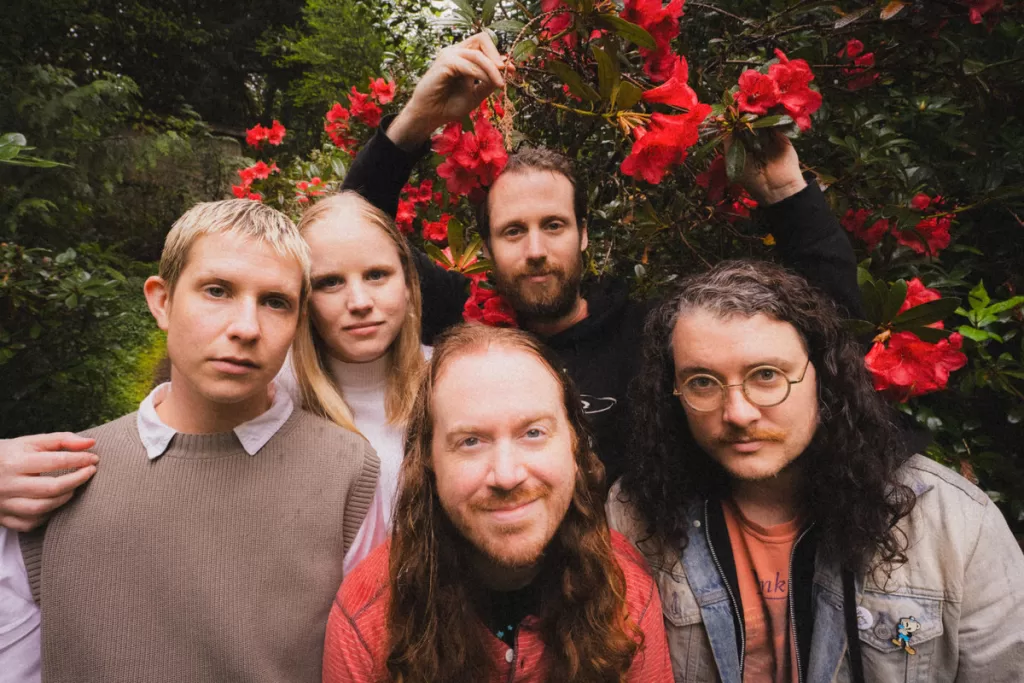 Great Grandpa – Patience, Moonbeam: An Ambitious Indie Rock Comeback That Holds 2 Great Grandpa promo photo